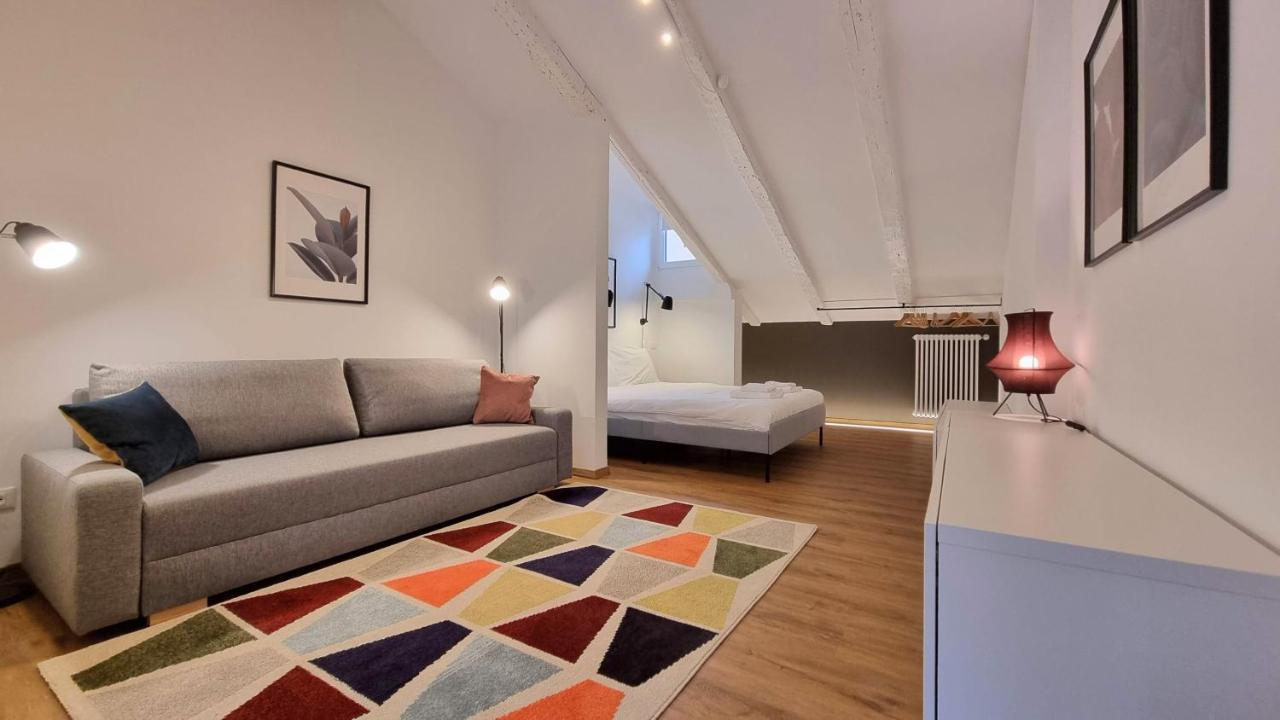 Roma 30 - Poema Apartment ตรีเอสเต ภายนอก รูปภาพ